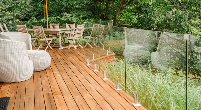 Matériaux de terrasse : comment choisir la meilleure option pour votre projet en Estrie