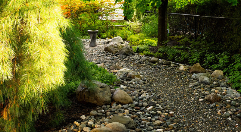 Jardin zen : comment créer un espace extérieur propice à la détente